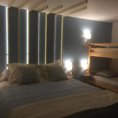 فندق مبيت وإفطار Et Tables D Hotes Du Boiziller 3*