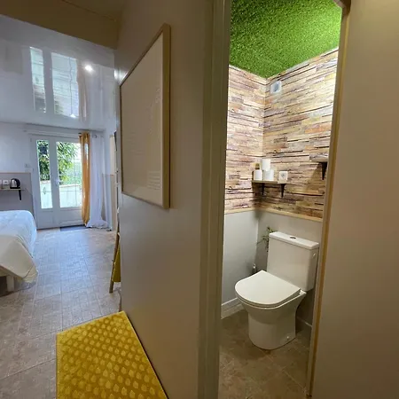 فندق مبيت وإفطار Et Tables D Hotes Du Boiziller