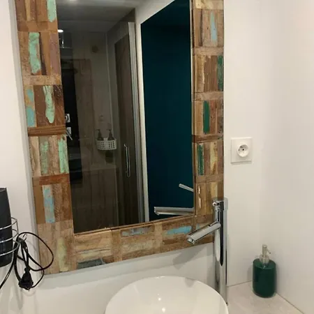 Et Tables D Hotes Du Boiziller 3*