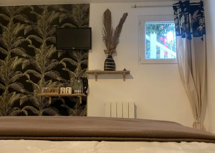 Et Tables D Hotes Du Boiziller Bed & Breakfast Saint-Michel-Mont-Mercure