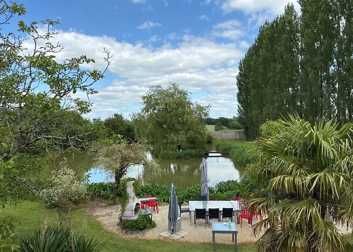 Et Tables D Hotes Du Boiziller Bed & Breakfast Saint-Michel-Mont-Mercure