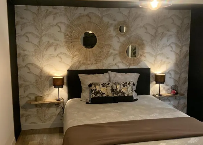 Et Tables D Hotes Du Boiziller 3* Saint-Michel-Mont-Mercure