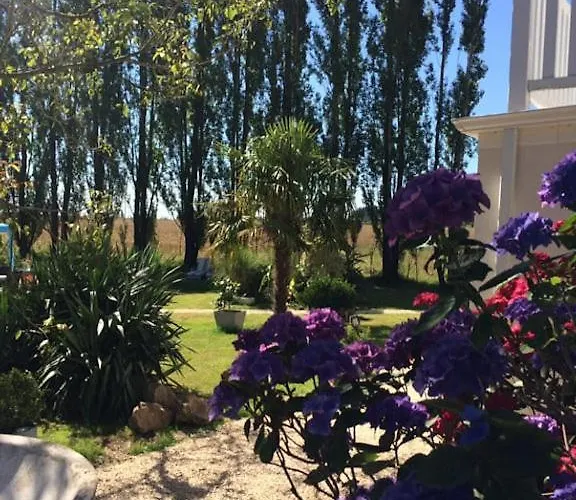 Et Tables D Hotes Du Boiziller Saint-Michel-Mont-Mercure